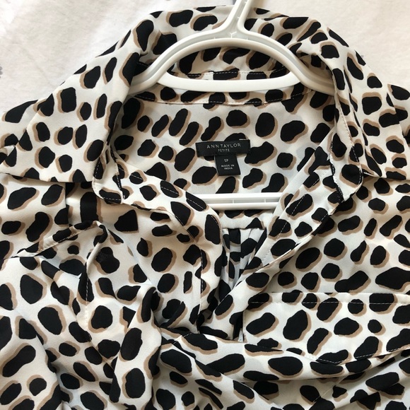 Ann Taylor leopard blouse - Picture 3 of 6